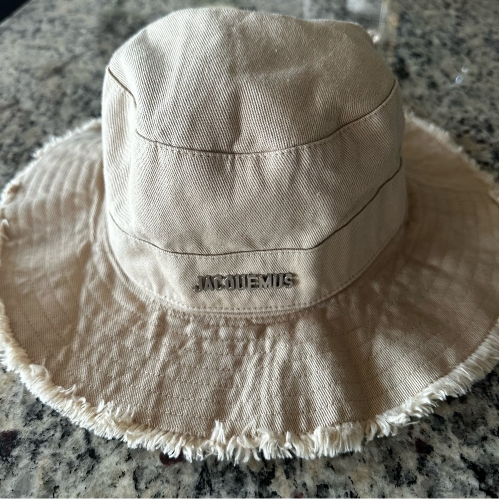 Jacquemus Tan Bucket Hat